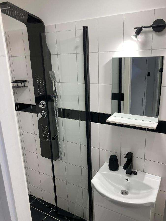 אפרטהוטל Cegléd Arany Apartman מראה חיצוני תמונה