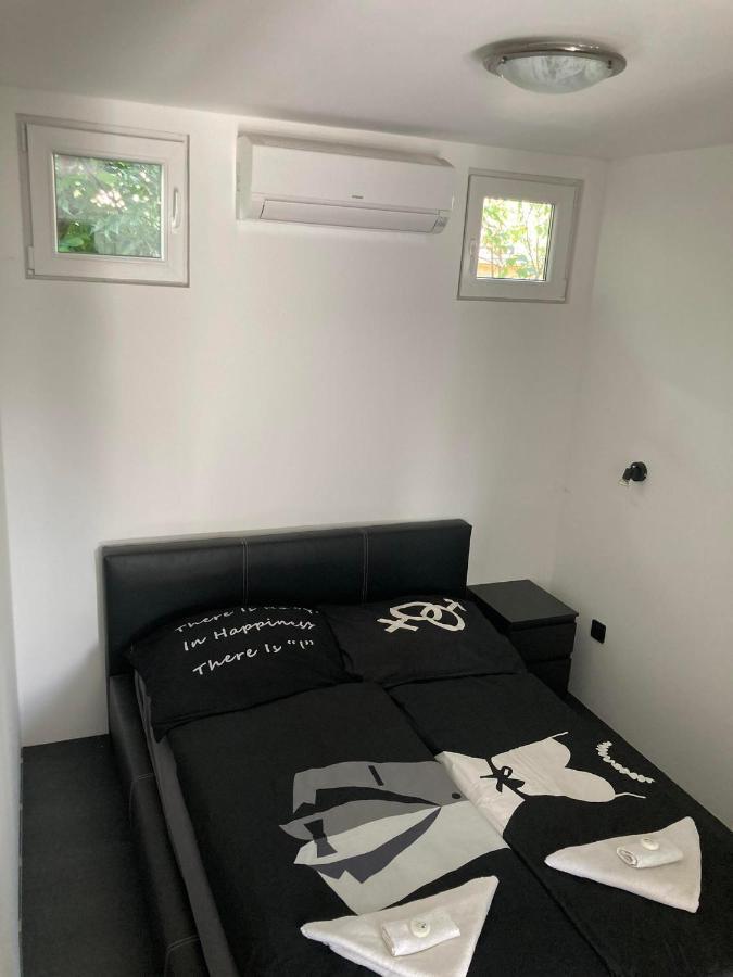 אפרטהוטל Cegléd Arany Apartman מראה חיצוני תמונה